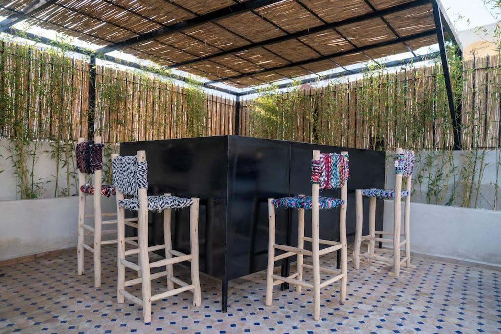 Riad Zhor Tanger - Medina Екстериор снимка