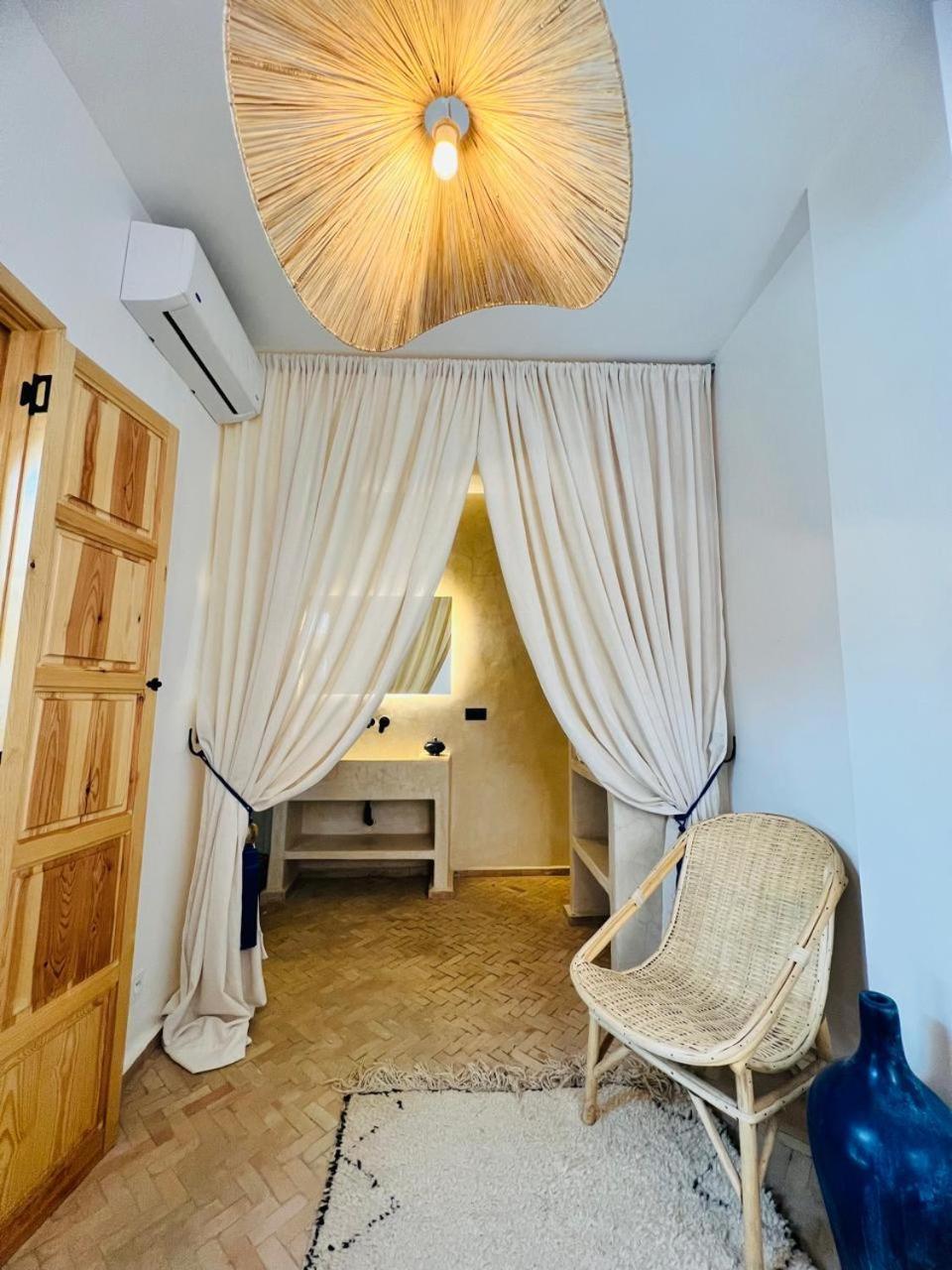 Riad Zhor Tanger - Medina Екстериор снимка