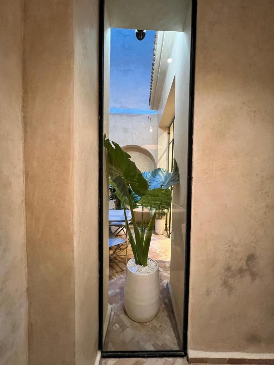 Riad Zhor Tanger - Medina Екстериор снимка